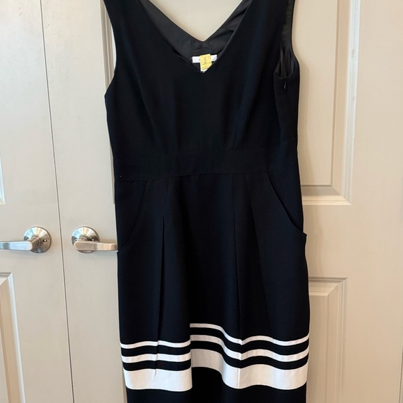 Dress Barn Dresses & Skirts - Blue and Black Sleeveless Sheath Midi Dress